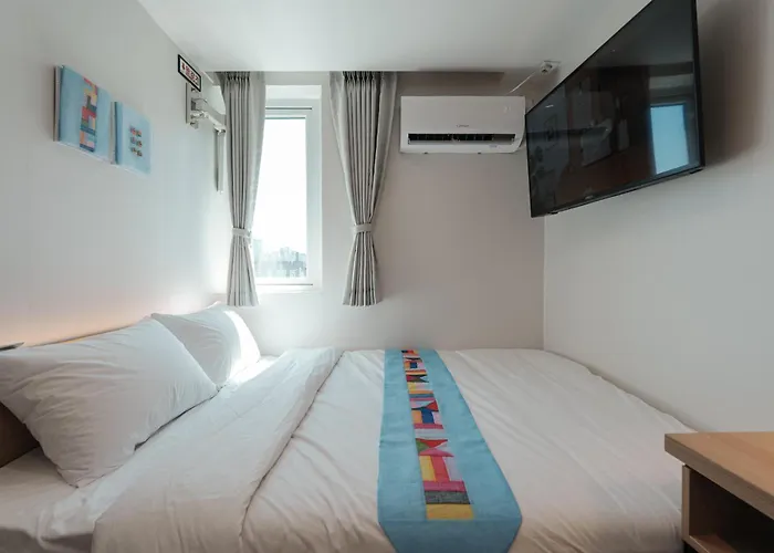 The Meomum Jongno Hostel *