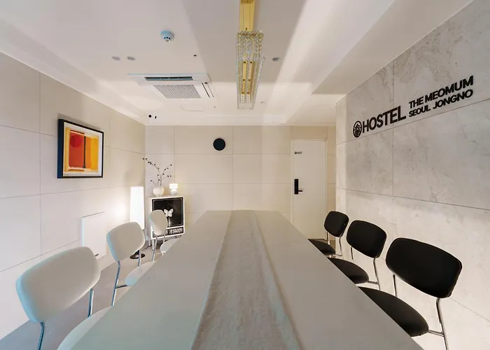 The Meomum Jongno Hostel *
