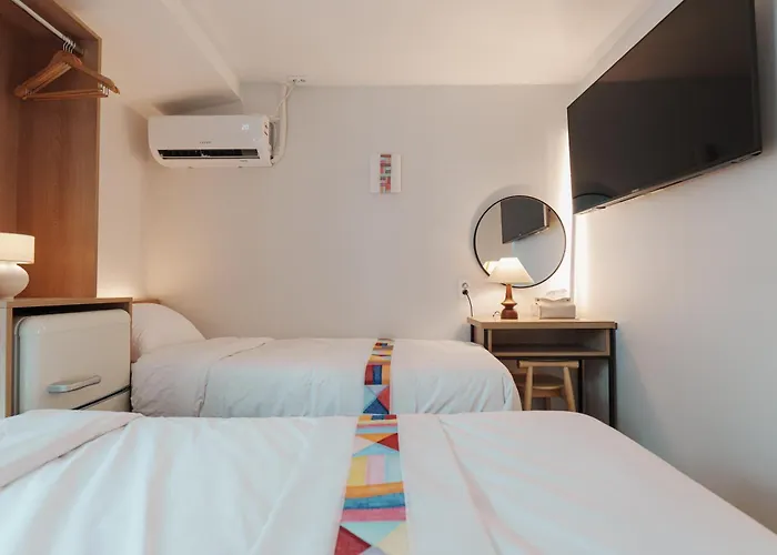 The Meomum Jongno Hostel *